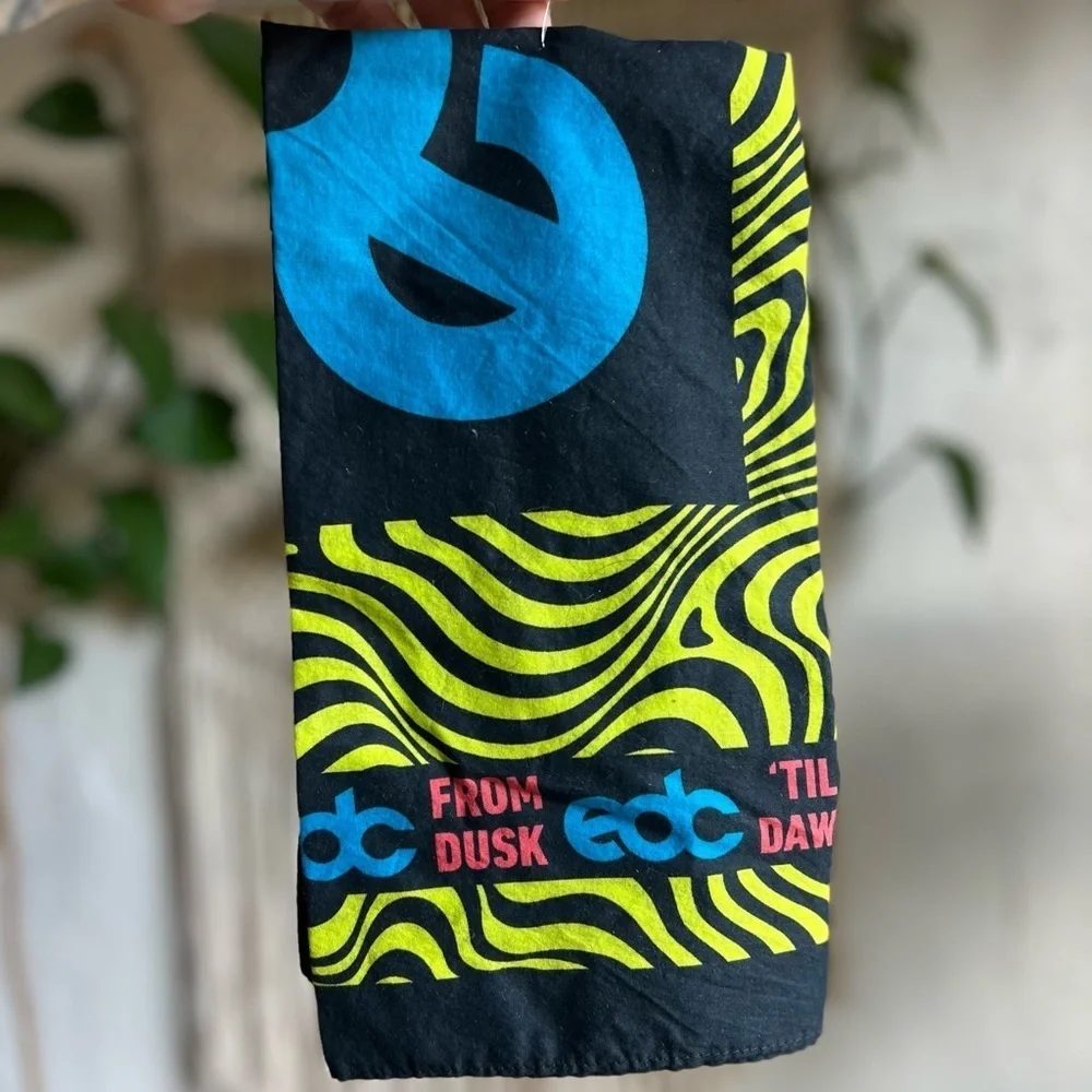 NEW EDC Electric Daisy Carnival From Dusk ’Til Dawn” Bandana Neon Festival Scarf